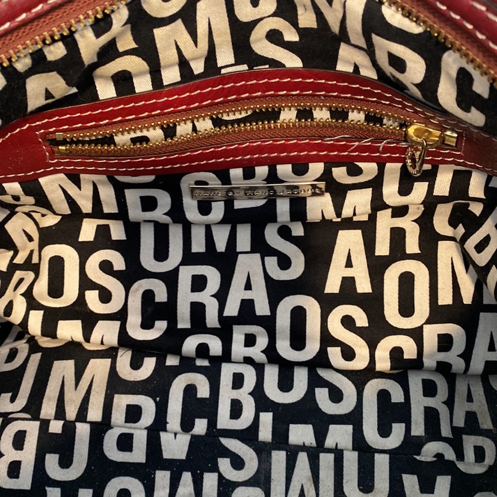 Marc by Marc Jacobs red leather purse - Picture 7 of 8